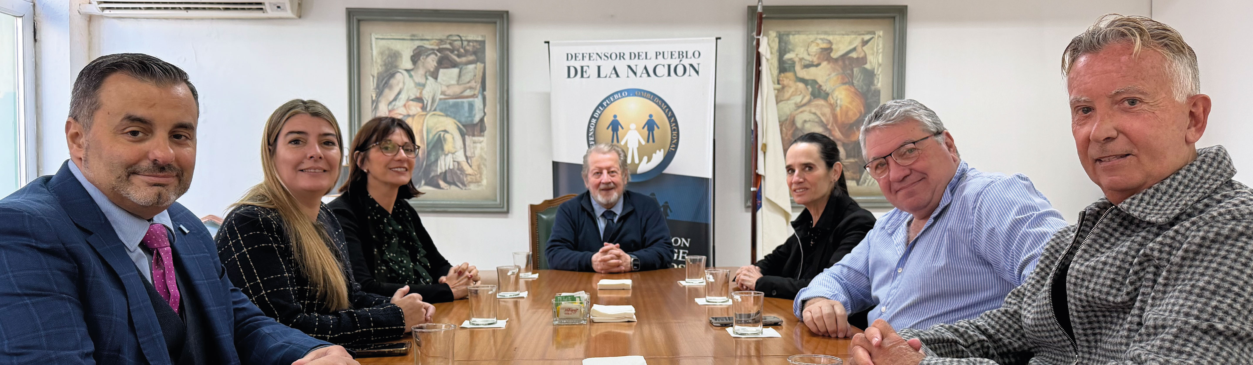 La Defensoría del Pueblo de la Nación recibió la visita de Defensores del Pueblo comunales de la provincia de Neuquén
